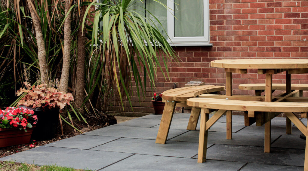 The Benefits Of Natural Slate Paving 