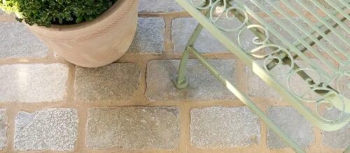 Cobblestone Paving, Cobbles & Stone Setts: What's the Difference?