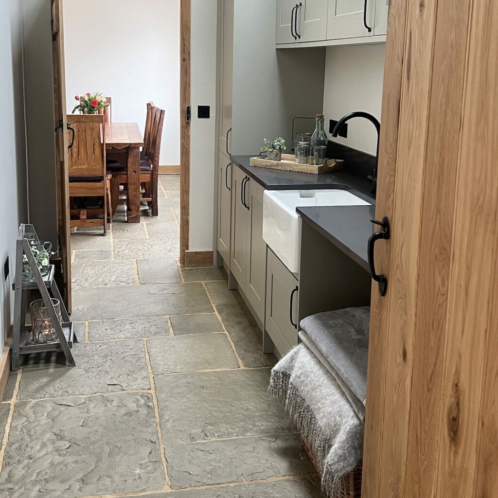Stone Flooring Trends 2026: Why Flagstone Is the Design Choice of the Year