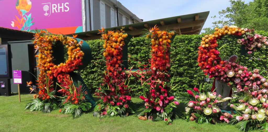 Chelsea Flower Show Garden Paving Trends 2025